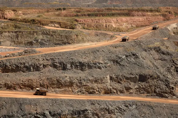  Barrick Employees Freed in Mali Following Settlement of Mining Dispute