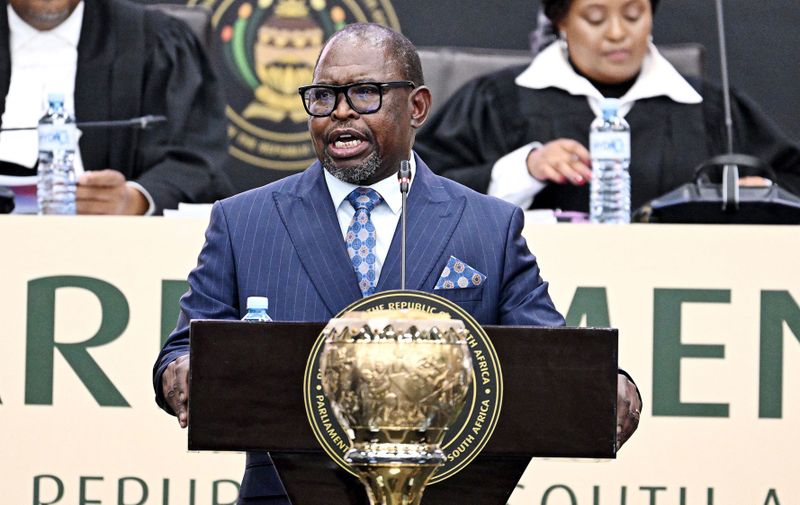 South Africa’s Debt Stabilises for First Time in 17 Years