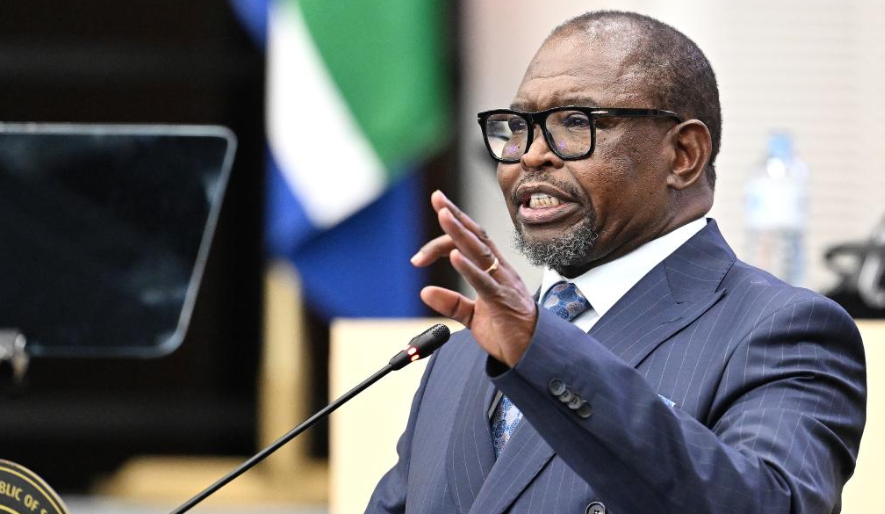 Dette Afrique du Sud Stabilisée Première Fois en 17 Ans