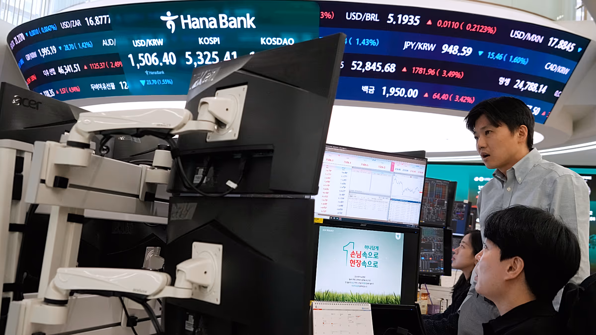 Stocks Fall, Oil Rallies as Trump's Iran Deadline Nears