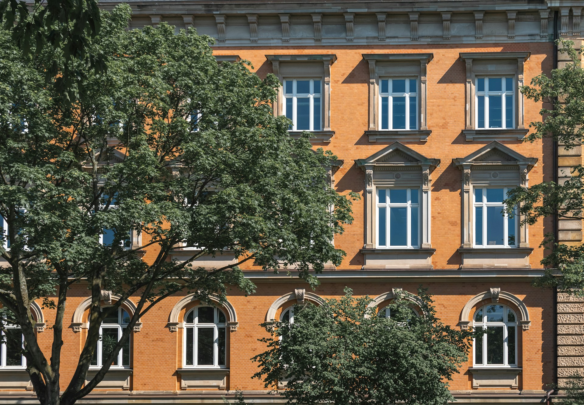 Eigenbedarfskündigung und Härtefall: Ihr umfassender Leitfaden im Mietrecht 2025