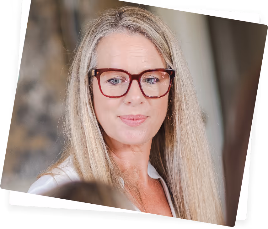 A portrait photo of Lucinda Kalupka