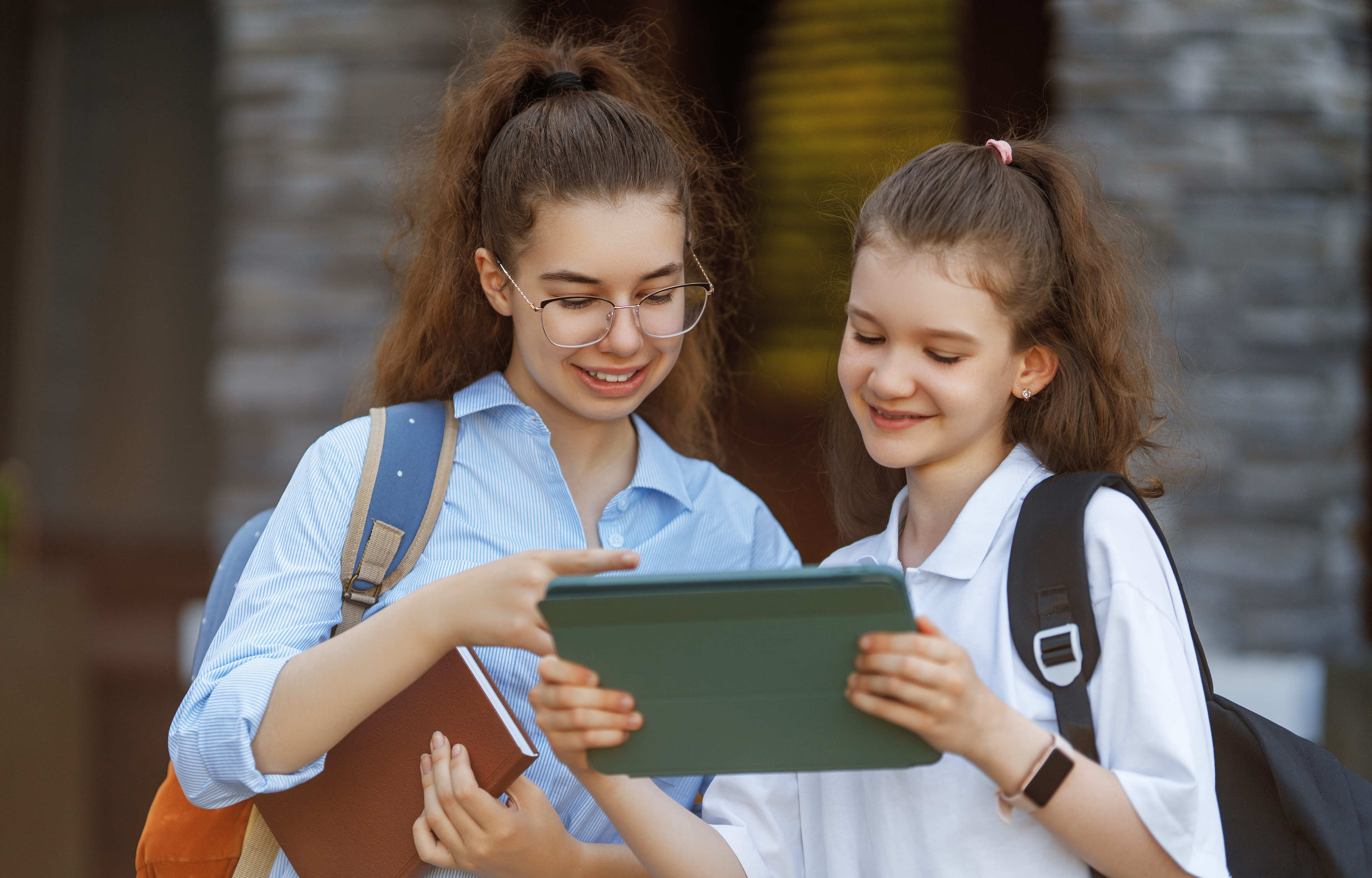 Developed a Cross-platform Application for a Leading Educational Material Provider