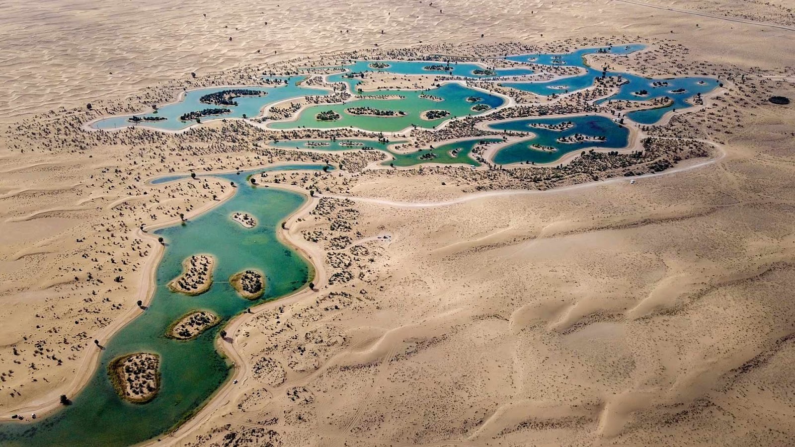 Al Qudra Lakes