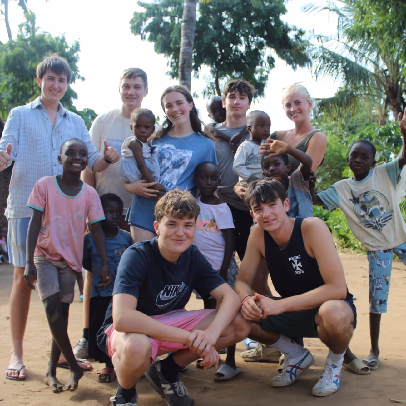 gap year volunteering kenya africa community work older kids with gap year students