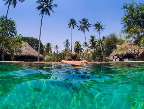 solo travel women group tour south india marari beach pool