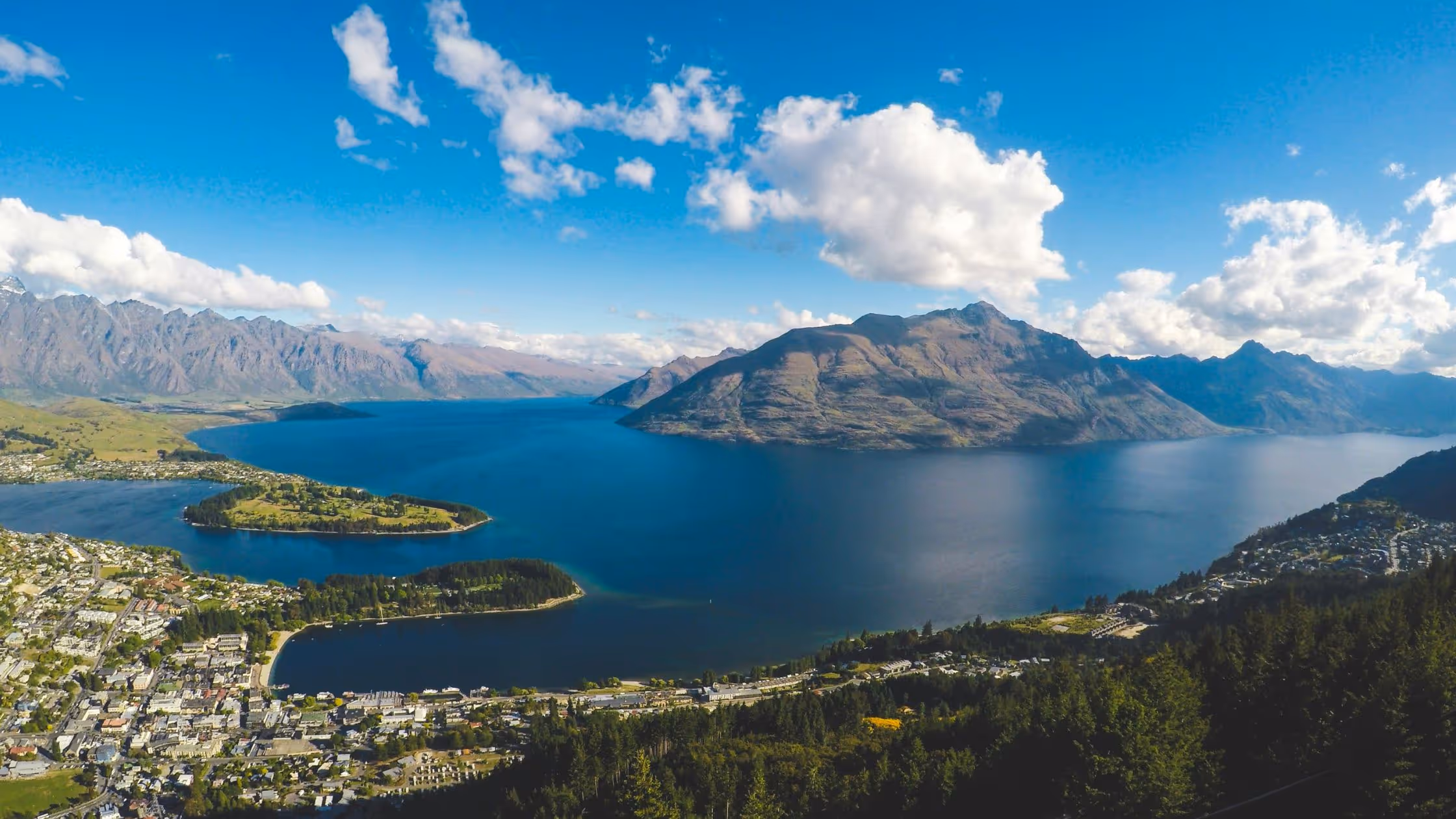 Kiwi Dreams: The Perfect New Zealand Backpacker Itinerary