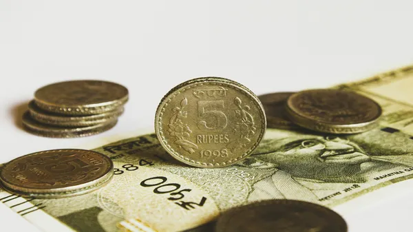 HDFC Mutual Fund Updates 2024: Latest Schemes, NAV Performance & Returns Insights