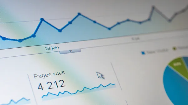 Blue Chip Stocks: Unveiling Their Major Features and Advantages