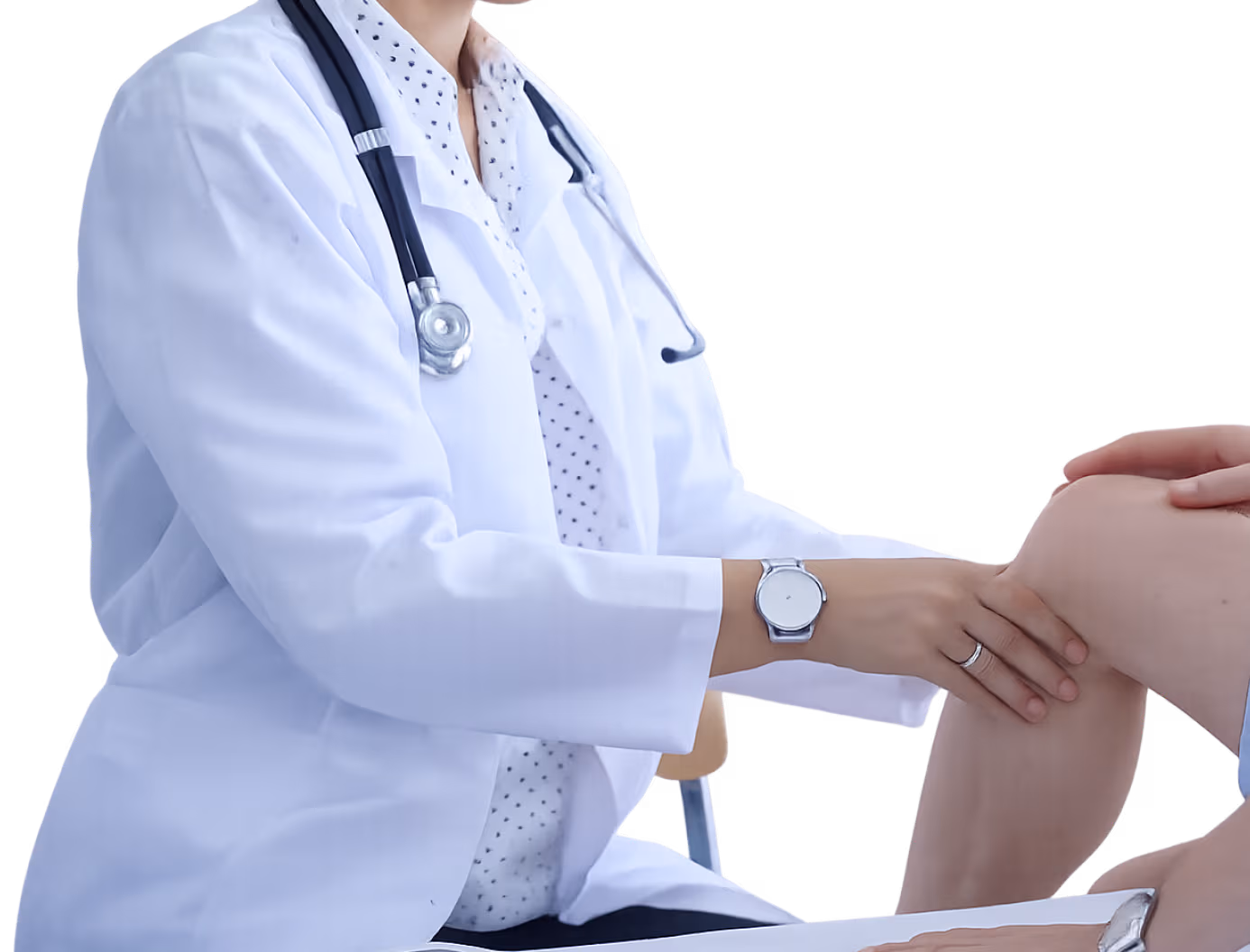 Doctor examining a patient’s knee.