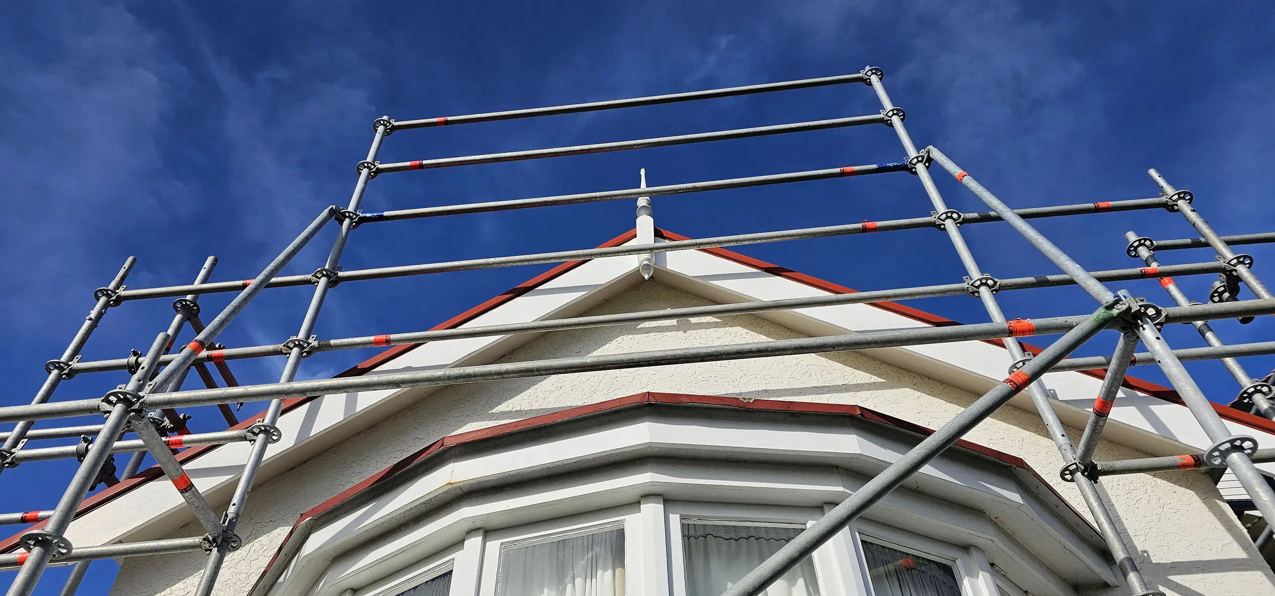 Barred Up Scaffolding edge protection services when undertaking roofing repairs and replacement