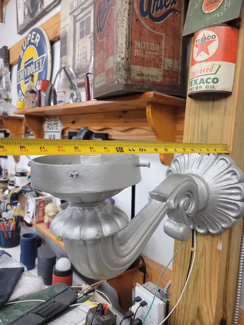 $ 260.00 USD
