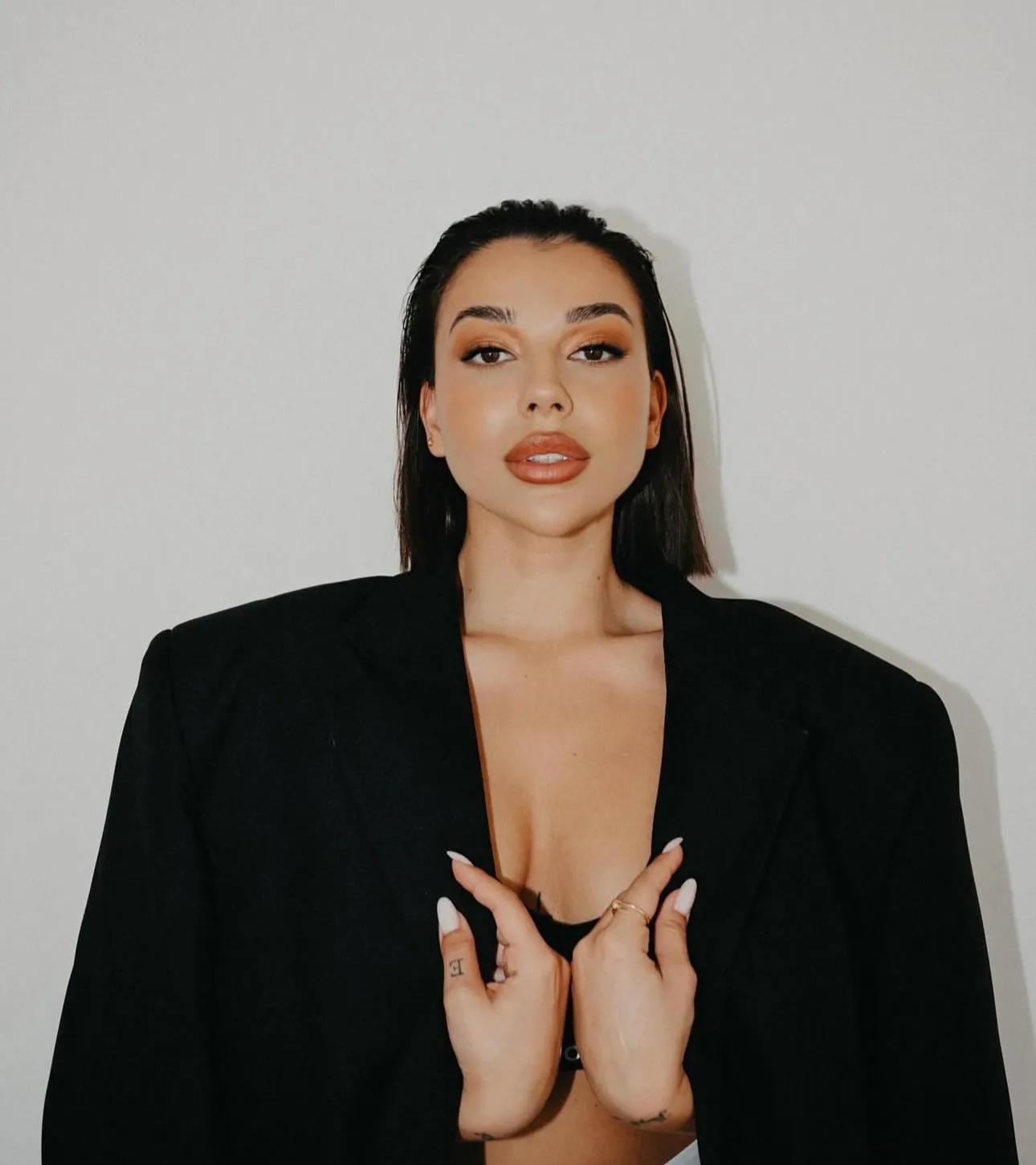 Elizabeth Uhliarová