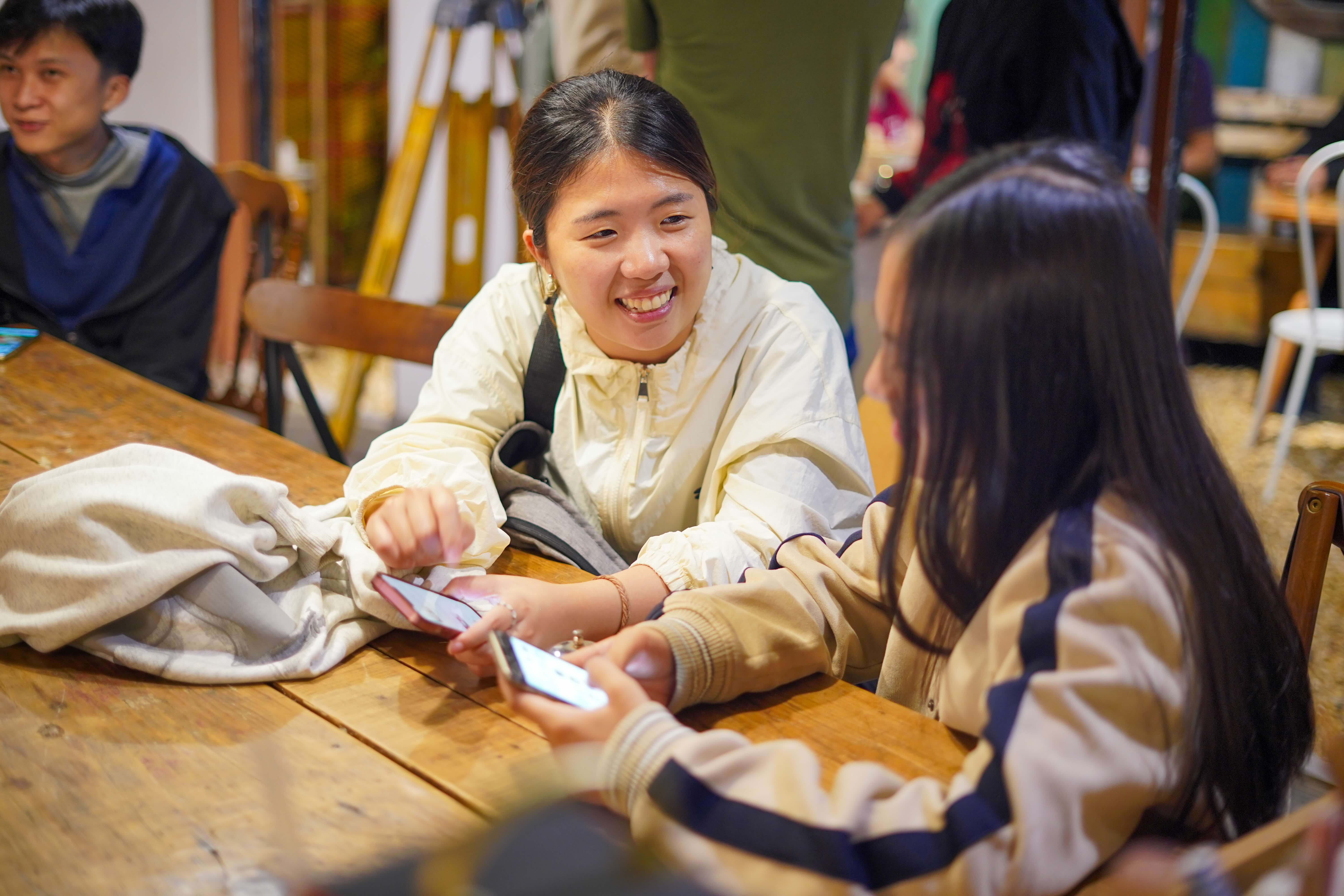 Simple Ways to Share Jesus With Confidence 