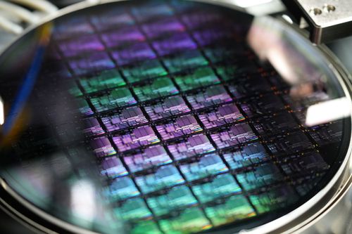 Wave Photonics launches its PDK Management Platform with CORNERSTONE as the first user