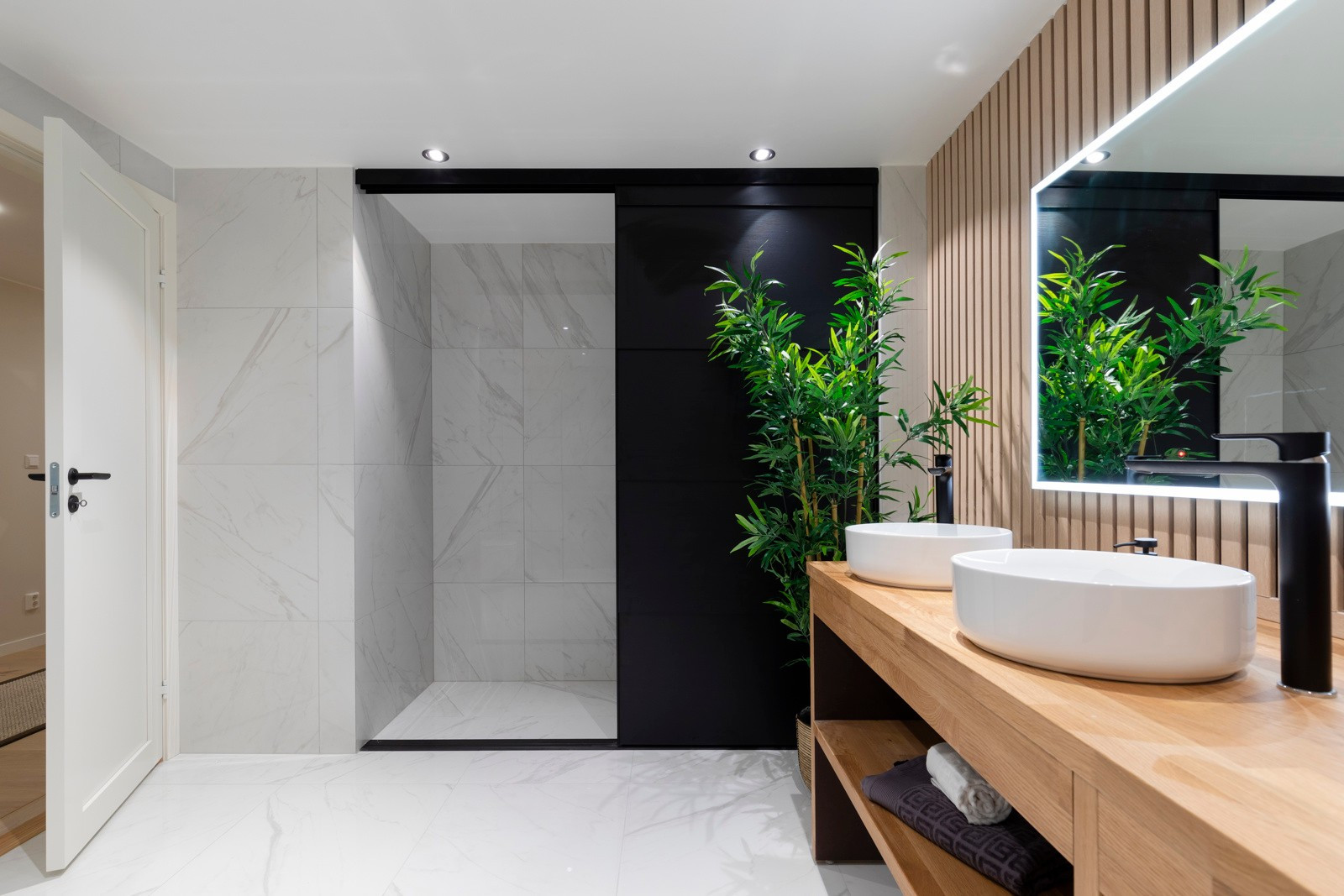 Decor Image