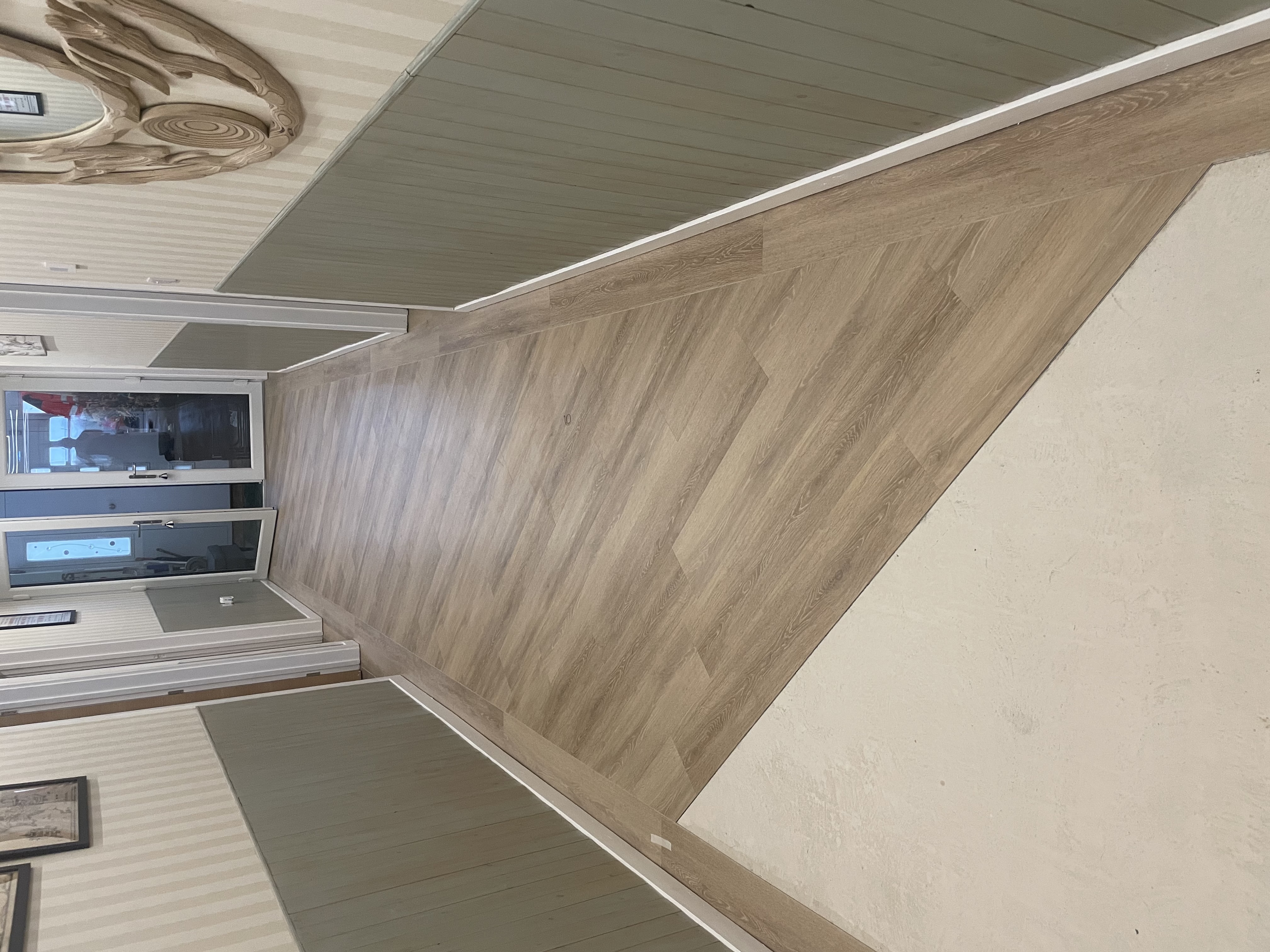 Muted Oak-Spacia 