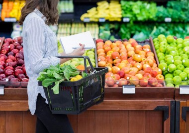M&S trialling plastic-free aisles in push to save the environment