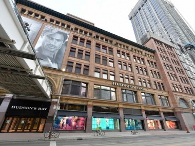 HBC to replace department store chief