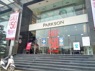 Parkson suffers in Vietnam