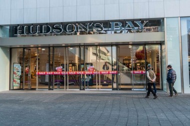 Hudson's Bay leaves Germany