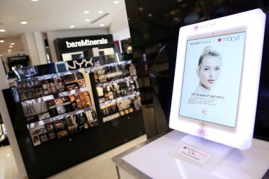 Macy's: the beauty shopping experience 