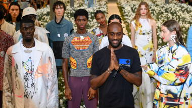 Farfetch bought New Guards Group
