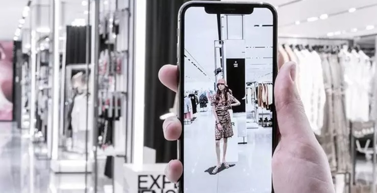 Zara accelerates digital push