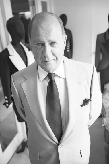 Former Bergdorf Goodman chief Ira Neimark dies at 97