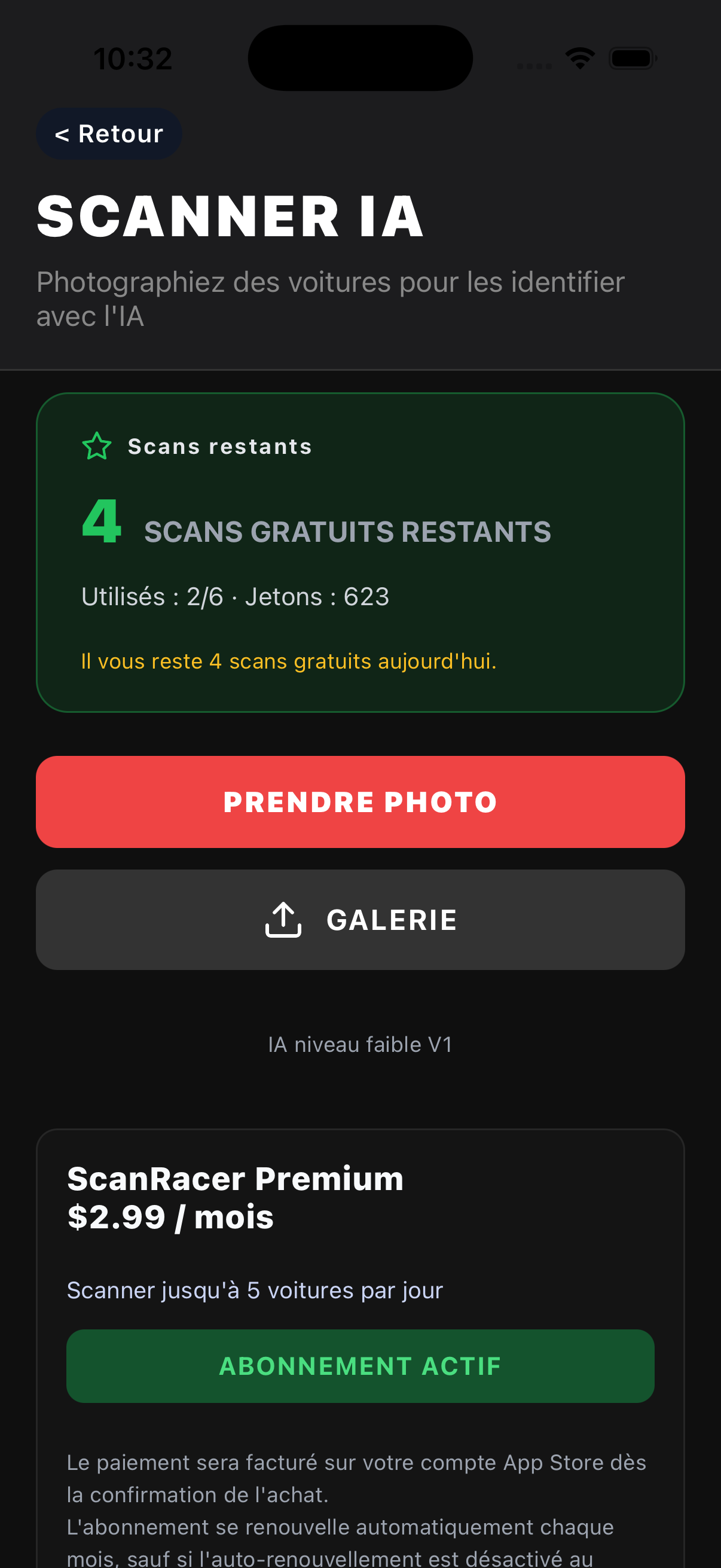 Interface de l'application Scanner IA montrant 4 scans gratuits restants, options prendre photo et galerie, abonnement ScanRacer Premium actif à 2,99 $ par mois.