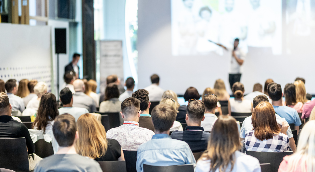 Eventy firmowe - czym są i jakie są ich rodzaje?