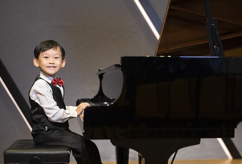 Perks of the Piano: 4 Benefits of Mastering the Keys 