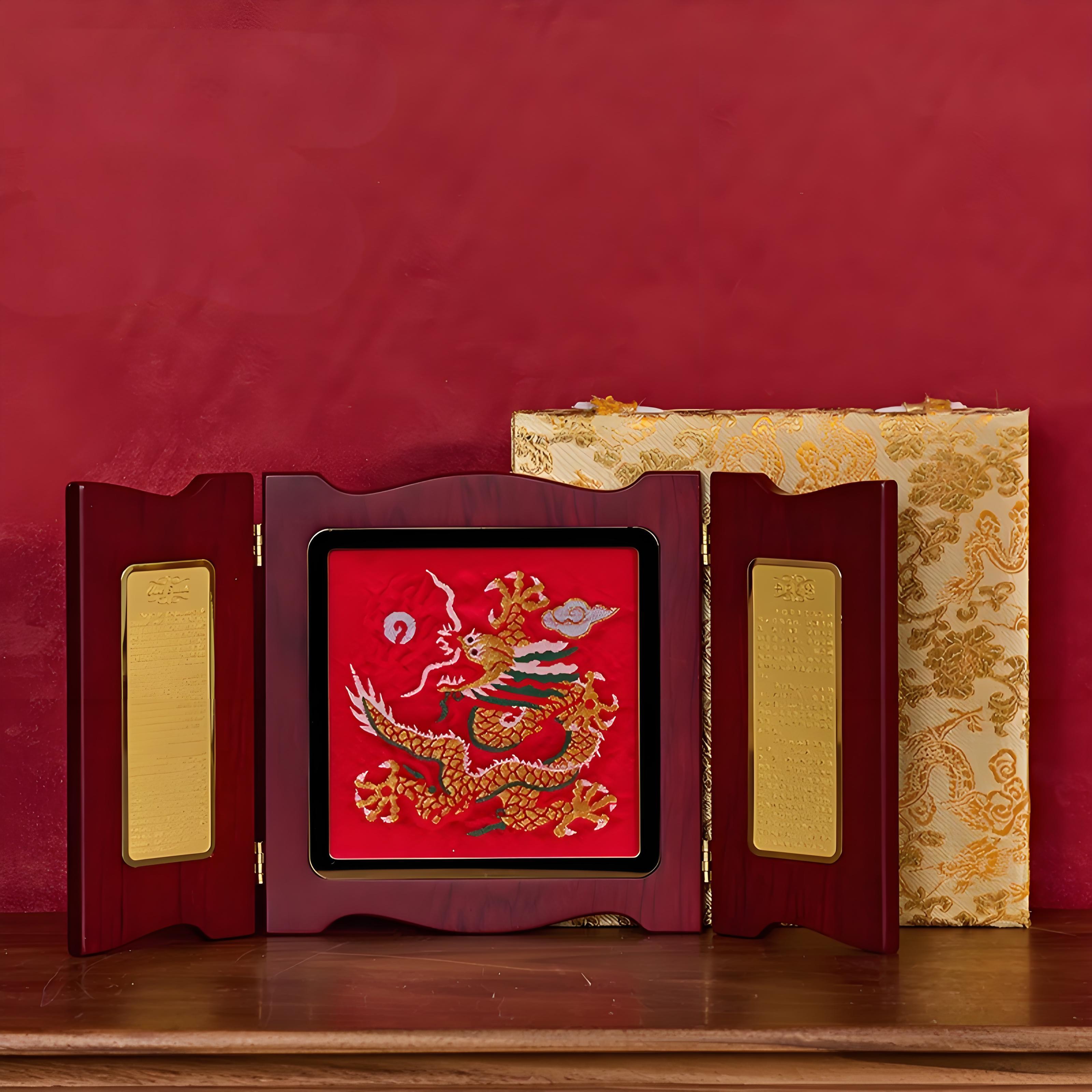 Vermilion Throne: A Dragon's Red Silence