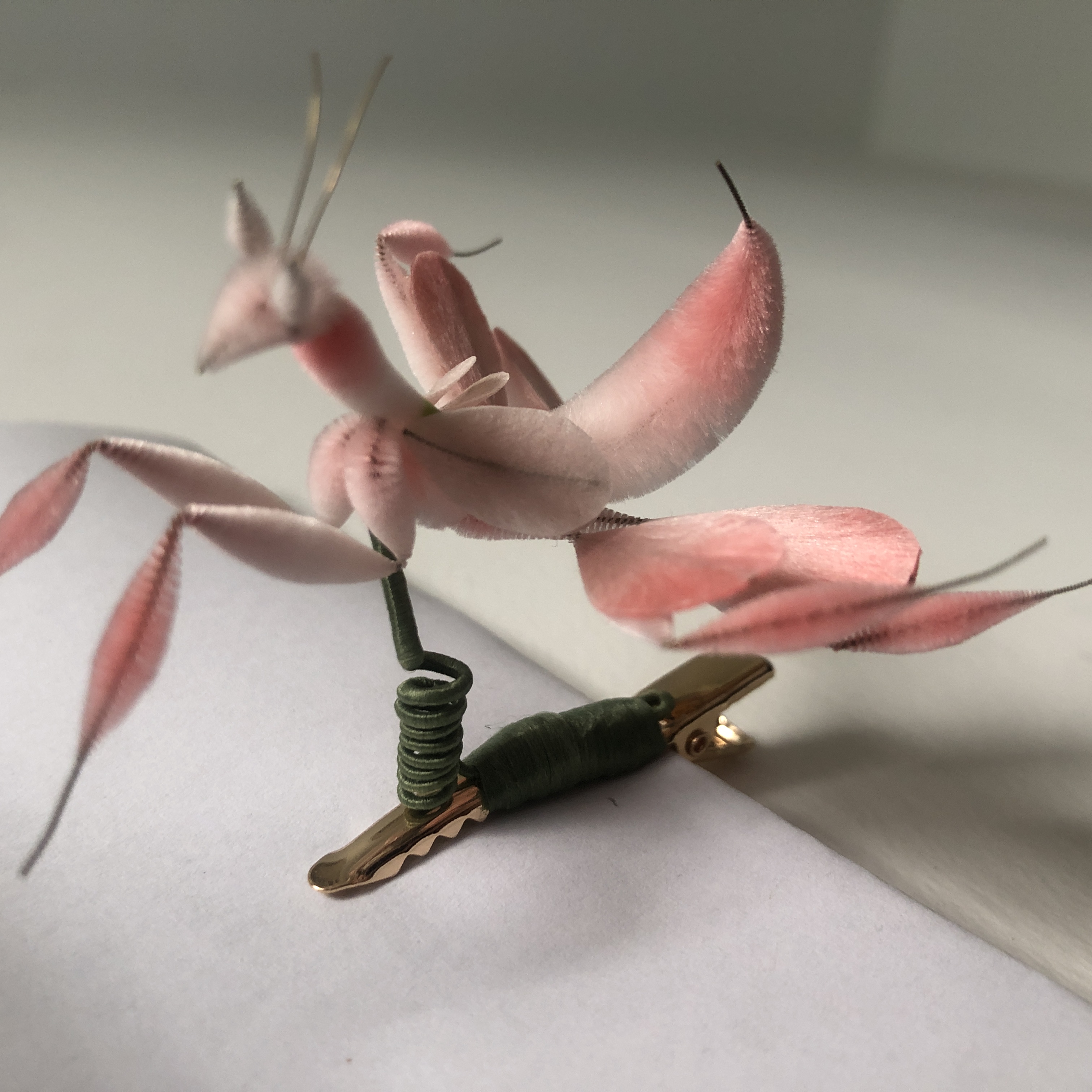 Ronghua Hairpin - 'Orchid Mantis'