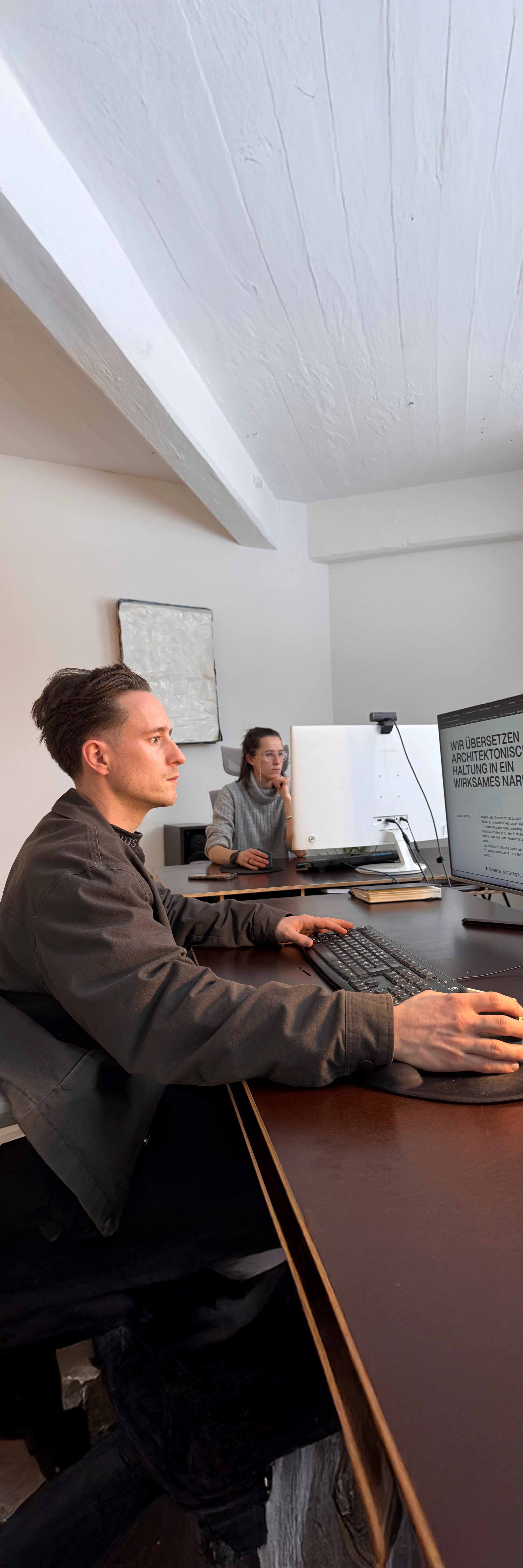 office Shot_studio morfin, mit marcel mentzel und Viviane Rath