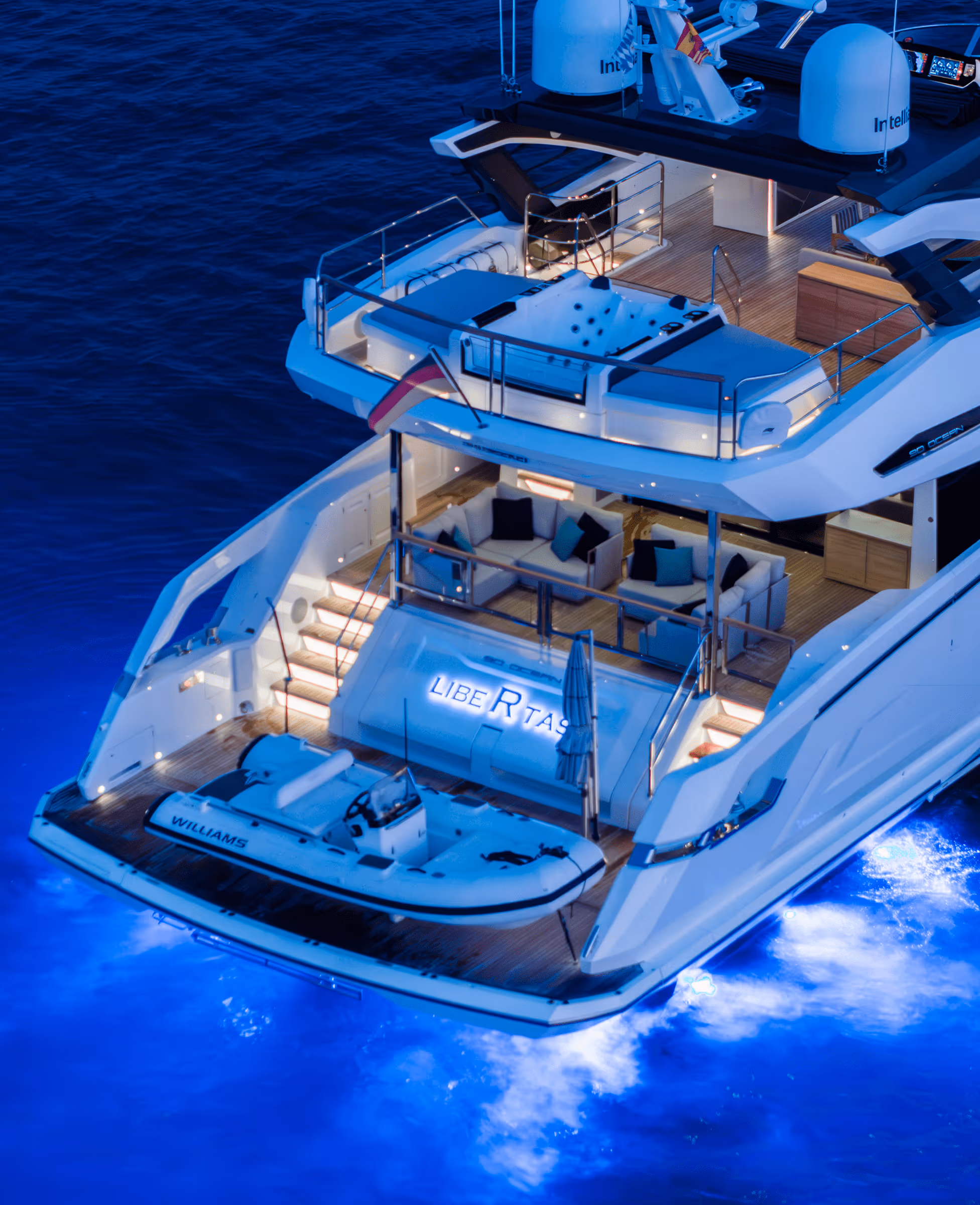 Yacht