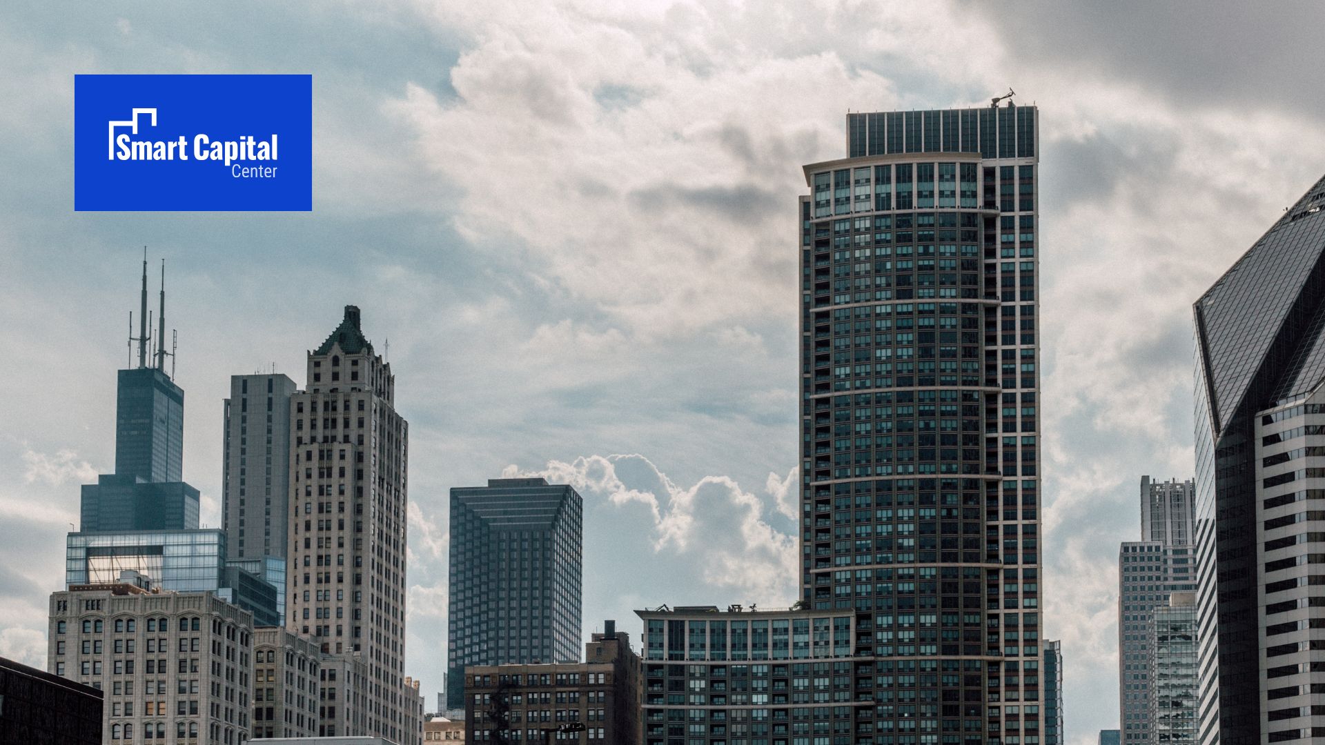 Powering fast, data-driven decision-making at a leading US commercial lender