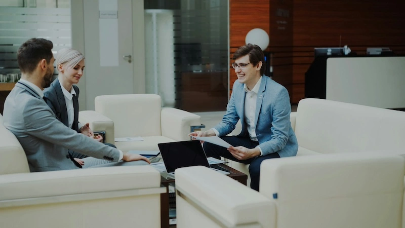 Investors who use AI for commercial real estate market analysis