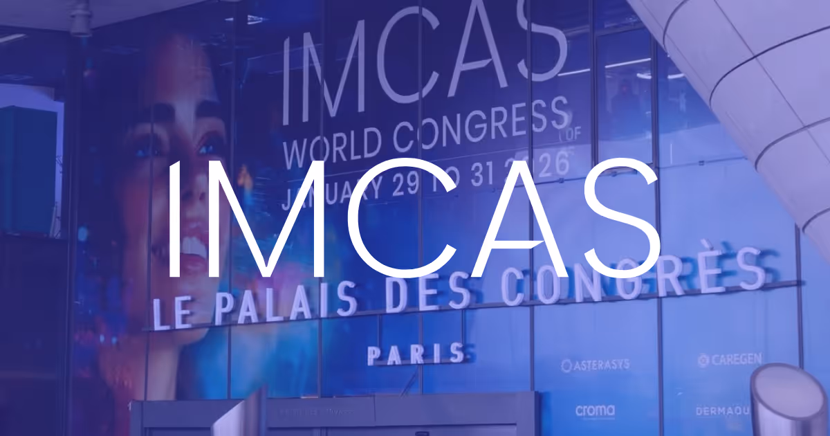 Affiche du congrès mondial IMCAS au Palais des Congrès à Paris en janvier.