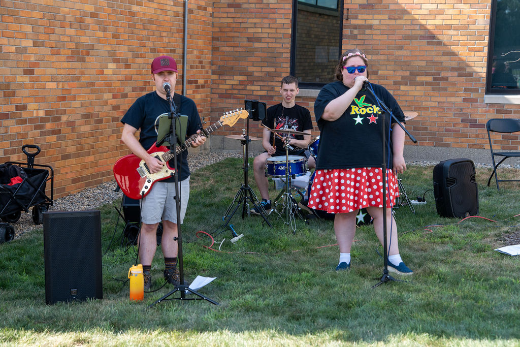 K Rock band performing