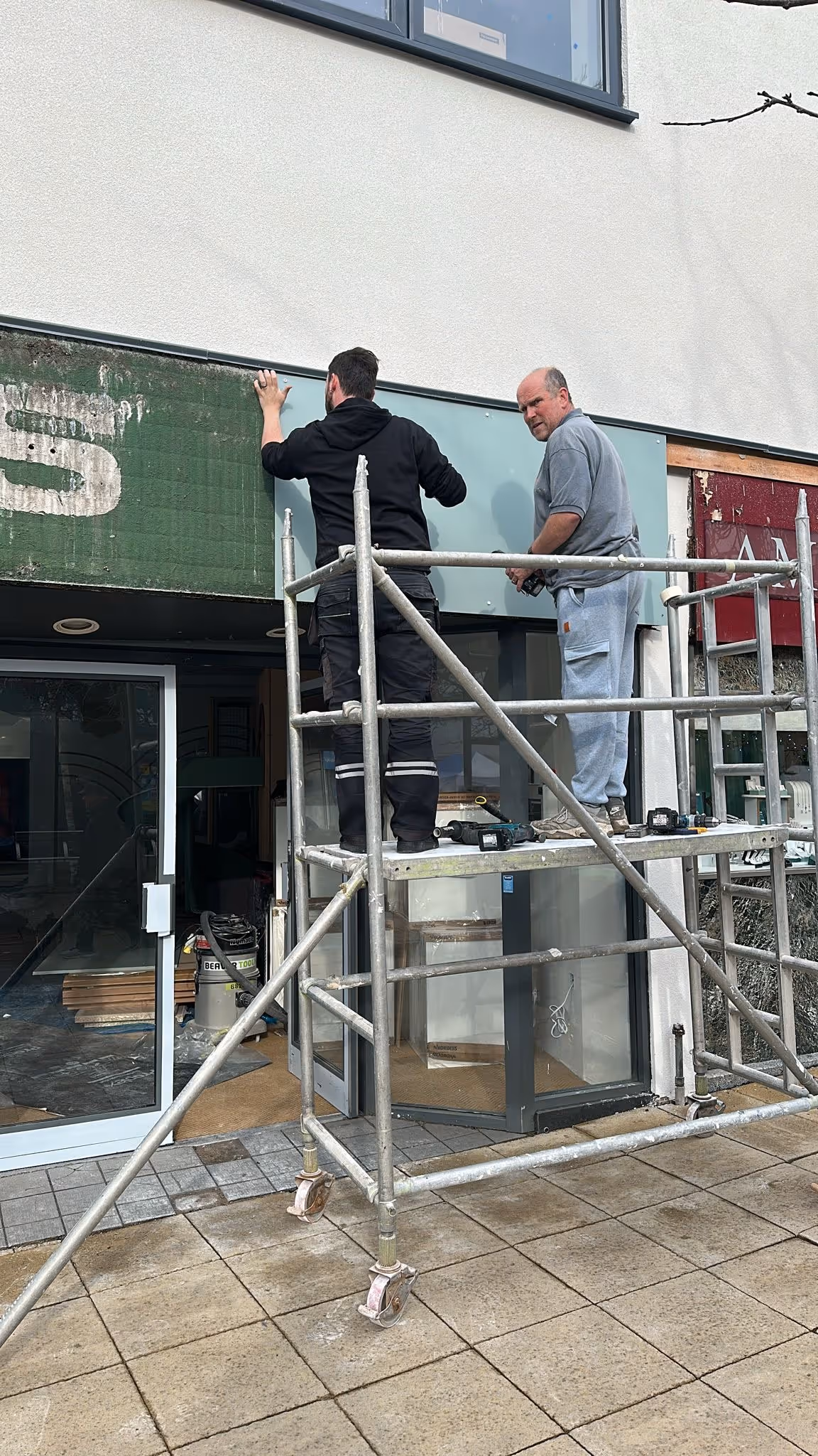 Babyccinos storefront signed re-done by SOS Systems.