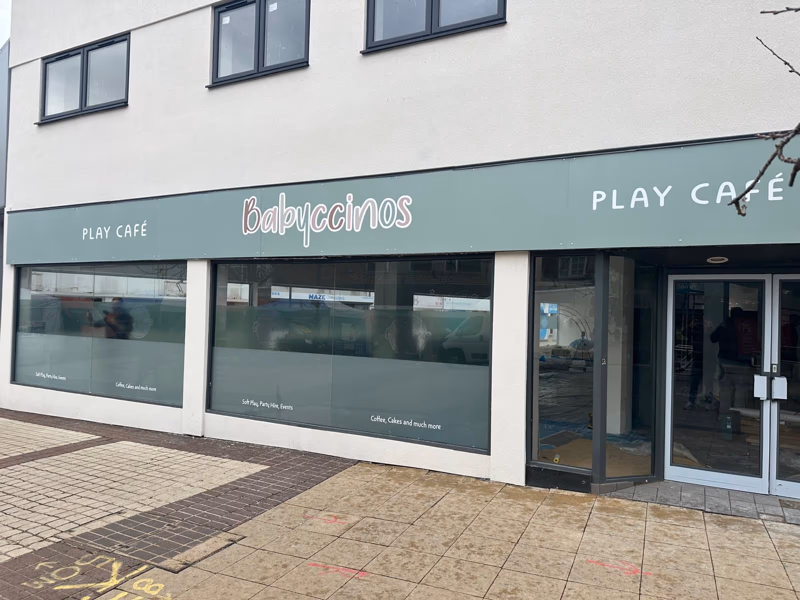 Babyccinos storefront signed re-done by SOS Systems.