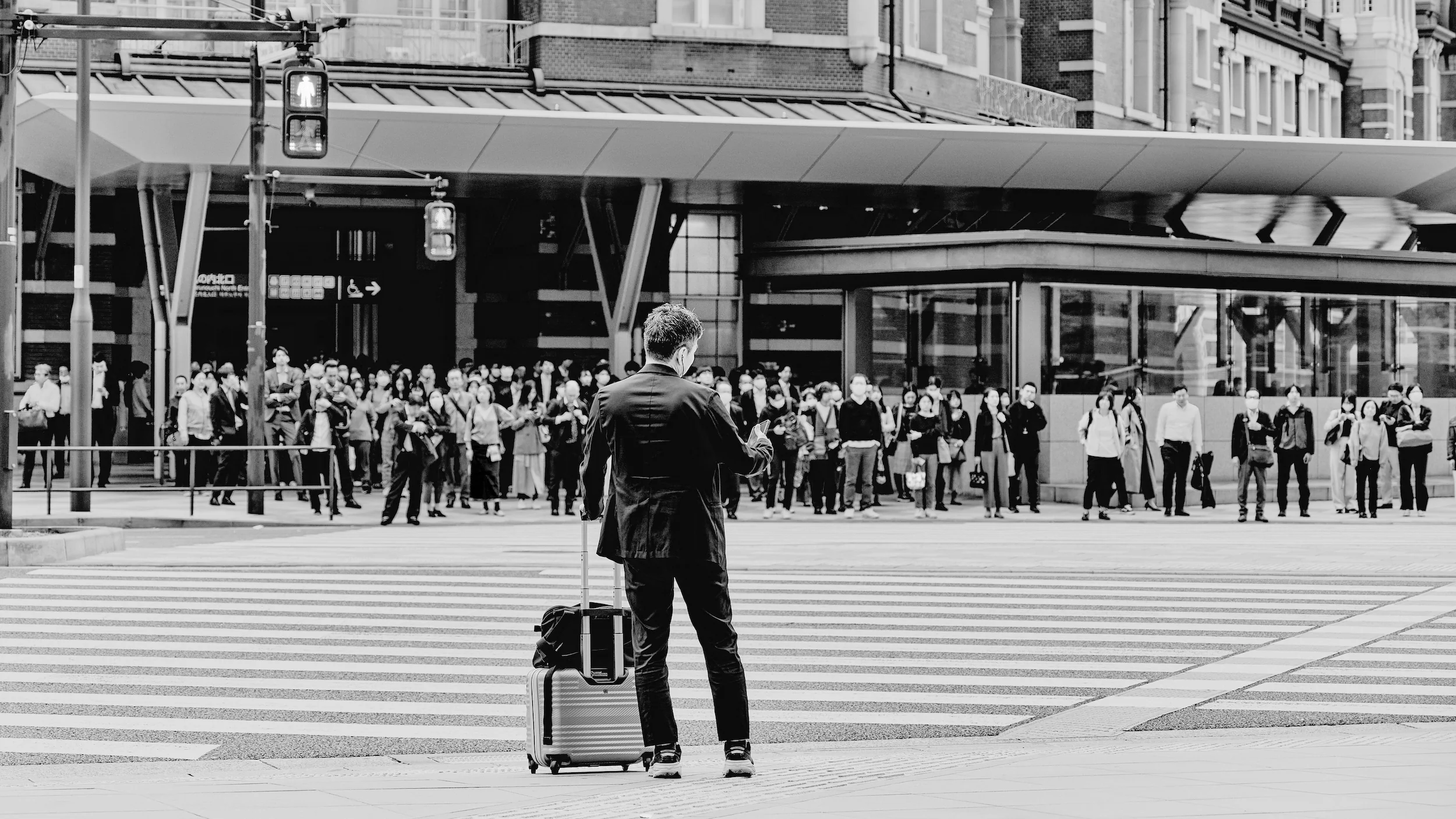 Against the Crowd, Chris Freeman (UK) 