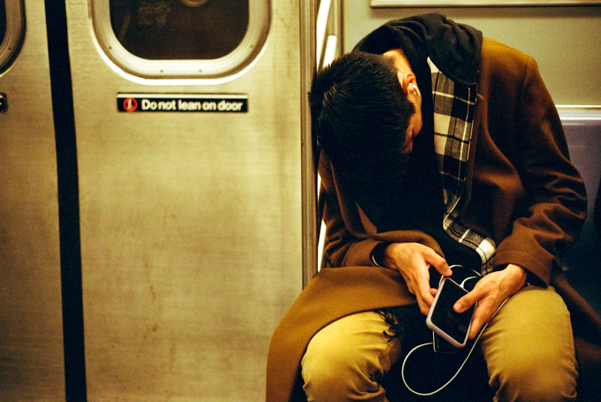 Night's End, Andrew Hendrick (USA)