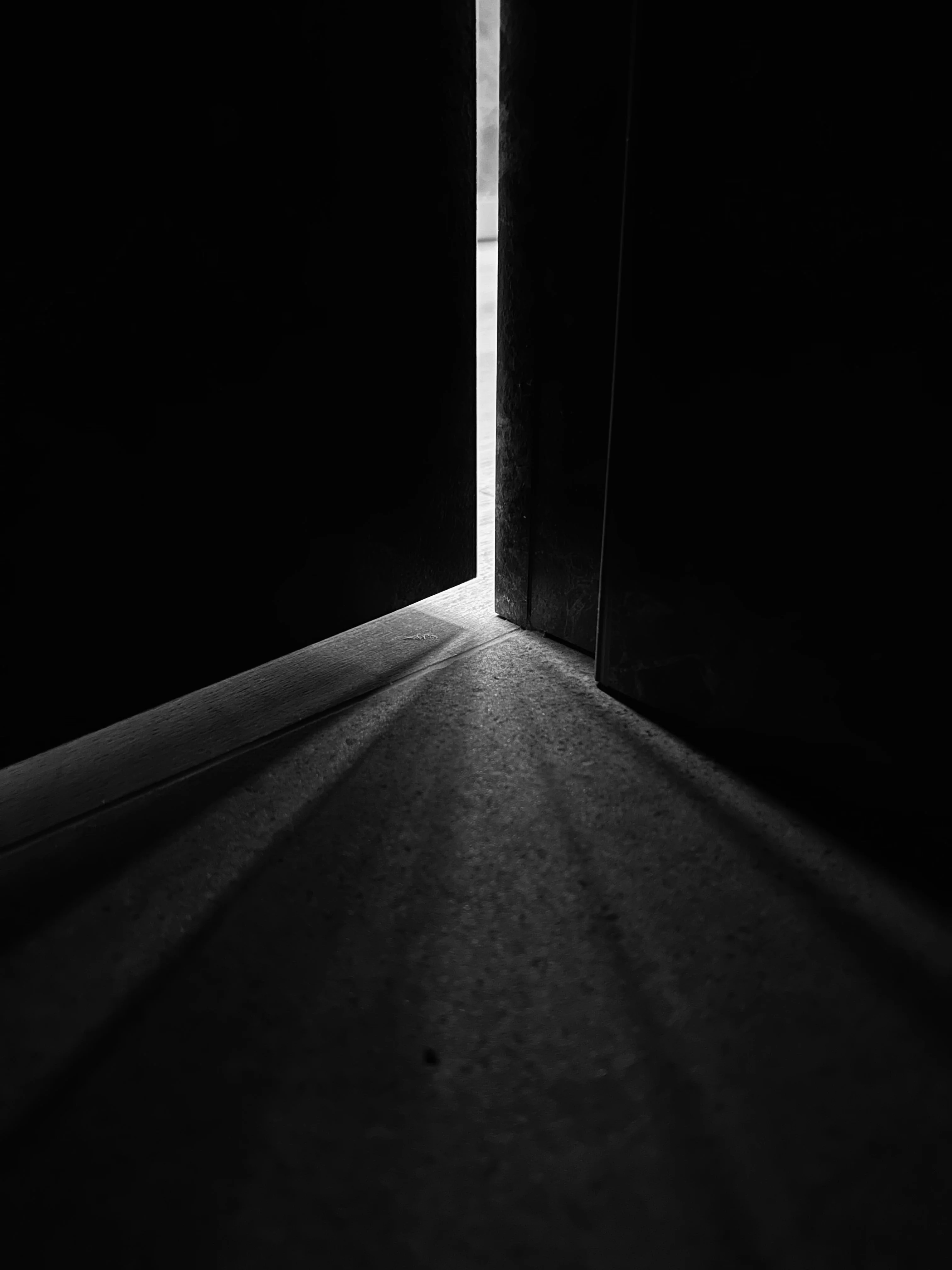 In the dark, Alisa Kishchenko (Ukraine)