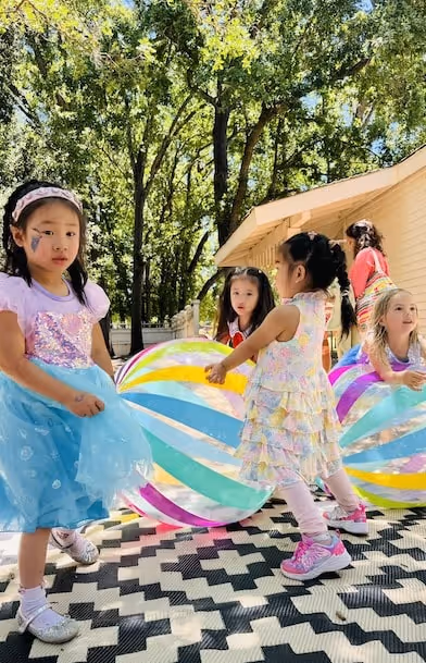 6 year old kids in Bay Area playing