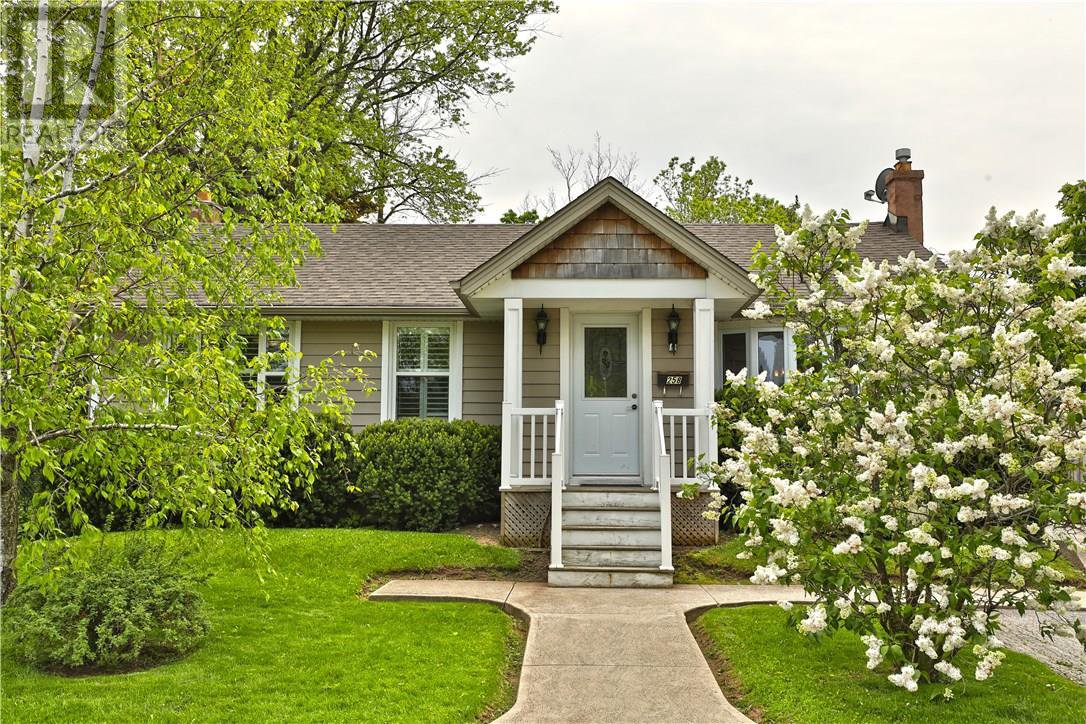 258 Jennings Crescent