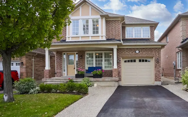 2428 Oakhaven Drive