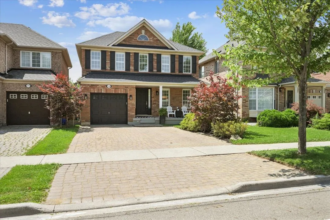 2278 Grand Oak Tr, Oakville