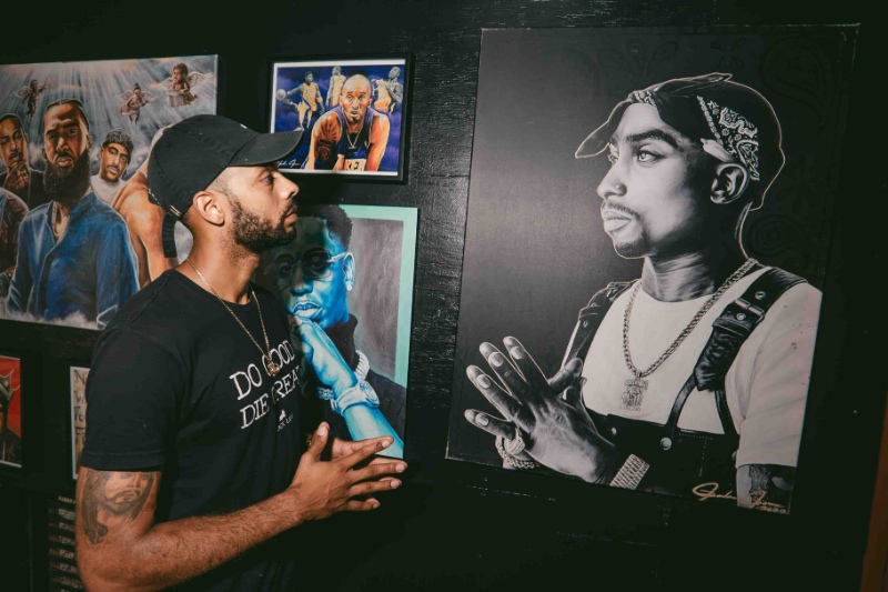 JJ inside the ArtCube with Tupac